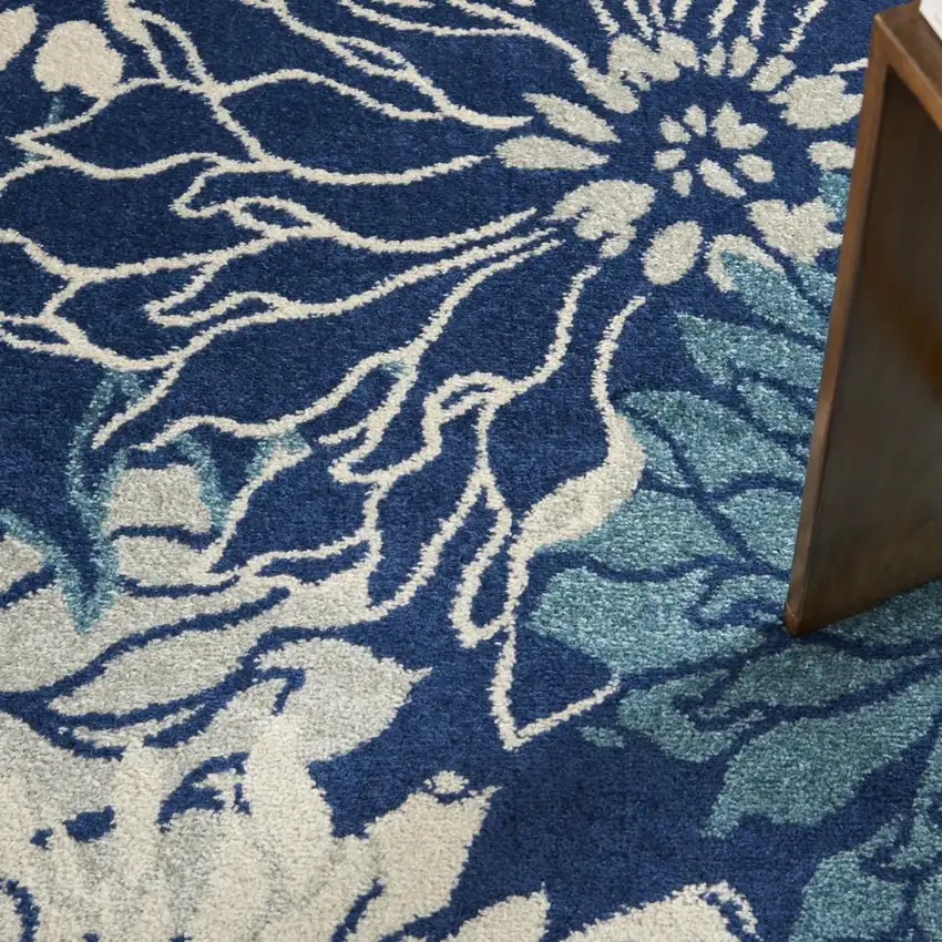 4' Blue And Ivory Floral Round Rug Photo 8
