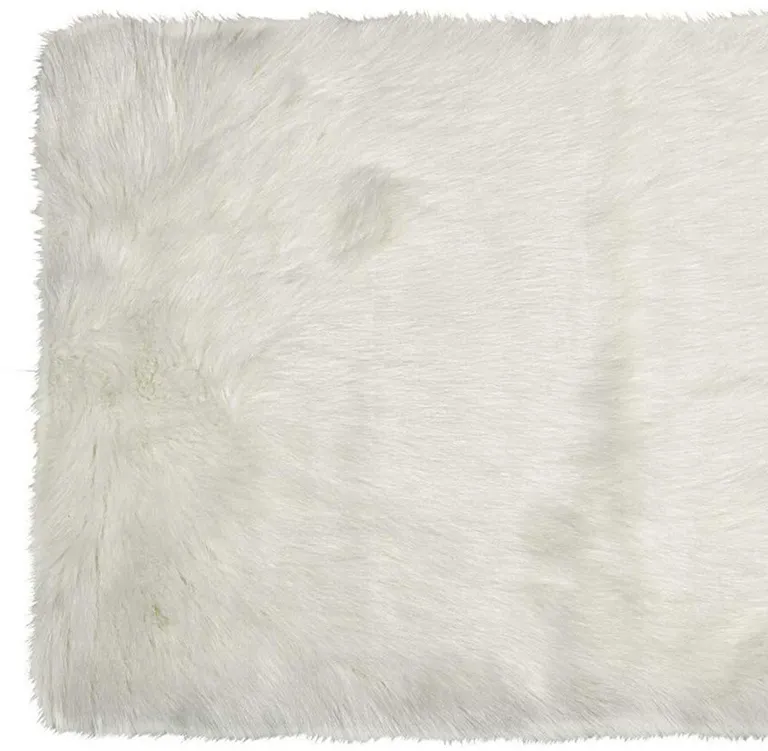 Off White Rectangular Faux Fur - Area Rug Photo 3