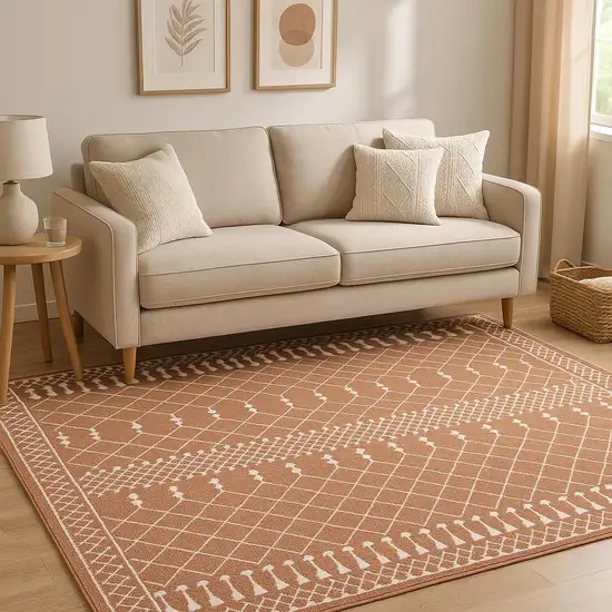 Orange Geometric Area Rug Photo 1