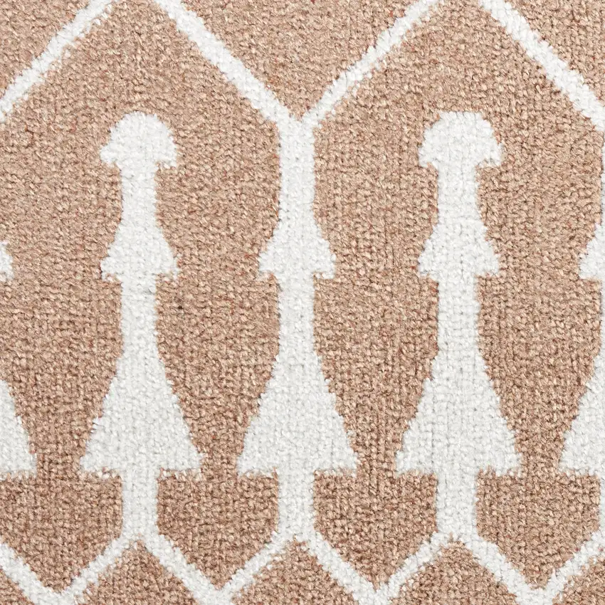 Orange Geometric Area Rug Photo 2