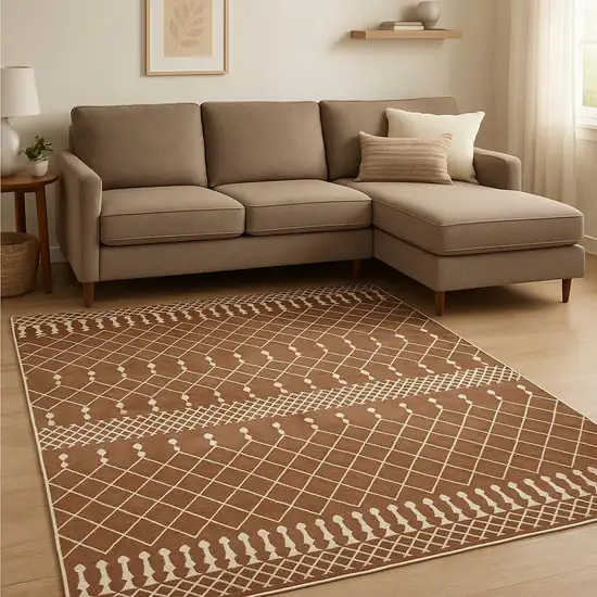 Orange Geometric Area Rug Photo 1