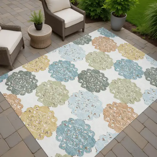 Pacific Blue Ivory And Copper Quatrefoil Washable Indoor Outdoor Area Rug Photo 8