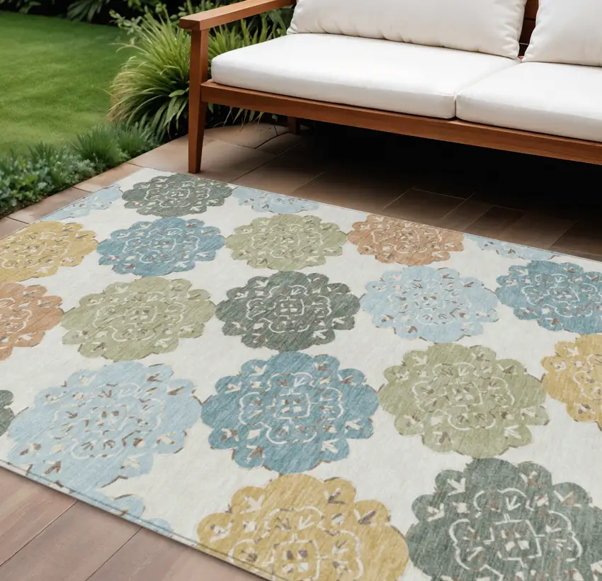 Pacific Blue Ivory And Copper Quatrefoil Washable Indoor Outdoor Area Rug Photo 1