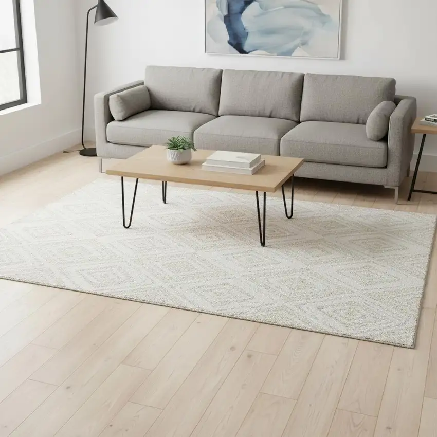 Pearl And Ivory Diamond Washable Area Rug With UV Protection Photo 2