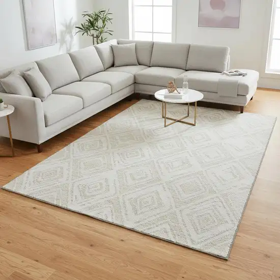 Pearl And Ivory Diamond Washable Area Rug With UV Protection Photo 2