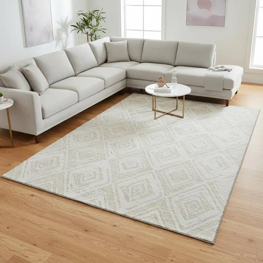 Pearl And Ivory Diamond Washable Area Rug With UV Protection Photo 2