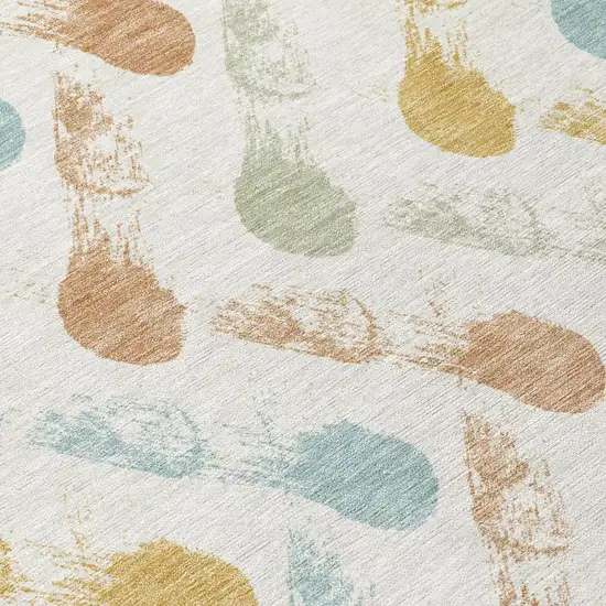 Pearl And Ivory Geometric Washable Indoor Outdoor Area Rug Photo 5