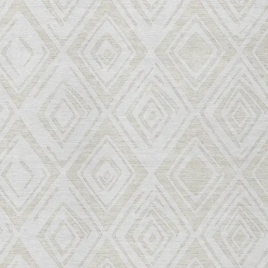 Pearl And Ivory Geometric Washable Indoor Outdoor Area Rug Photo 5