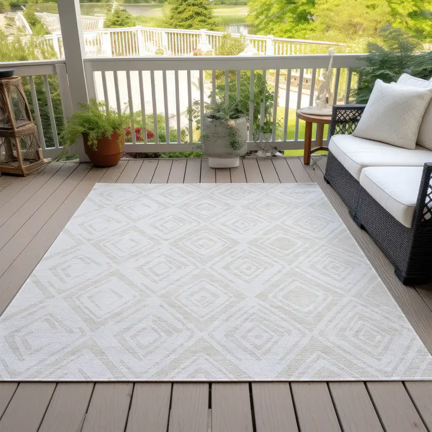 Pearl And Ivory Geometric Washable Indoor Outdoor Area Rug Photo 6