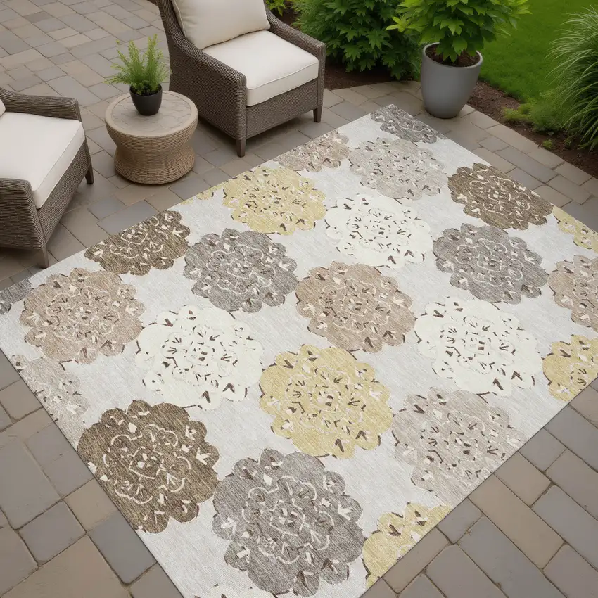 Pearl Ivory And Wheat Quatrefoil Washable Indoor Outdoor Area Rug Photo 7
