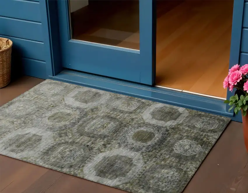 Pewter And Silver Medallion Washable Indoor Outdoor Area Rug Photo 2