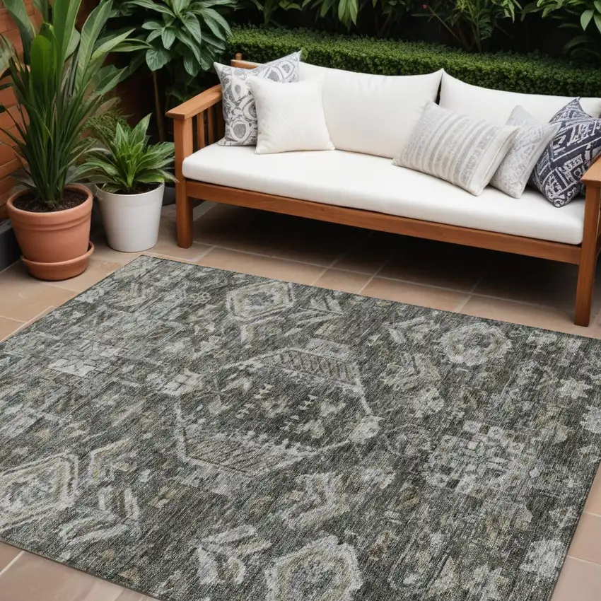 Pewter And Silver Medallion Washable Indoor Outdoor Area Rug Photo 1