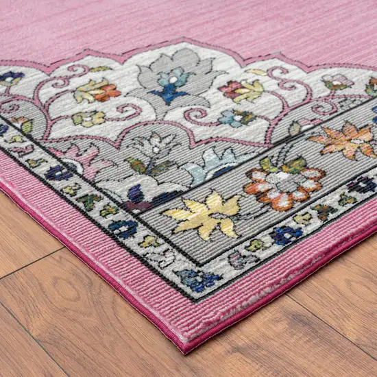 Pink Traditional Medallion Area Rug Photo 7