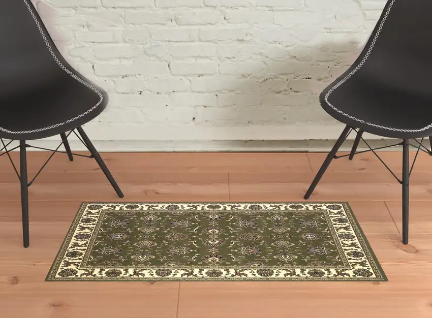 Polypropylene Green Or Ivory Accent Rug Photo 2