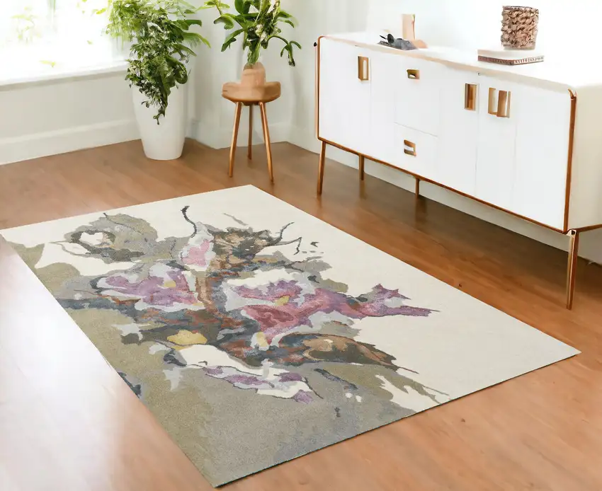 Pink and Green Wool Floral Hand Tufted Area Rug Photo 1