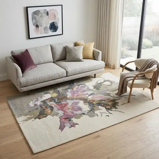 Pink and Green Wool Floral Hand Tufted Area Rug Photo 1