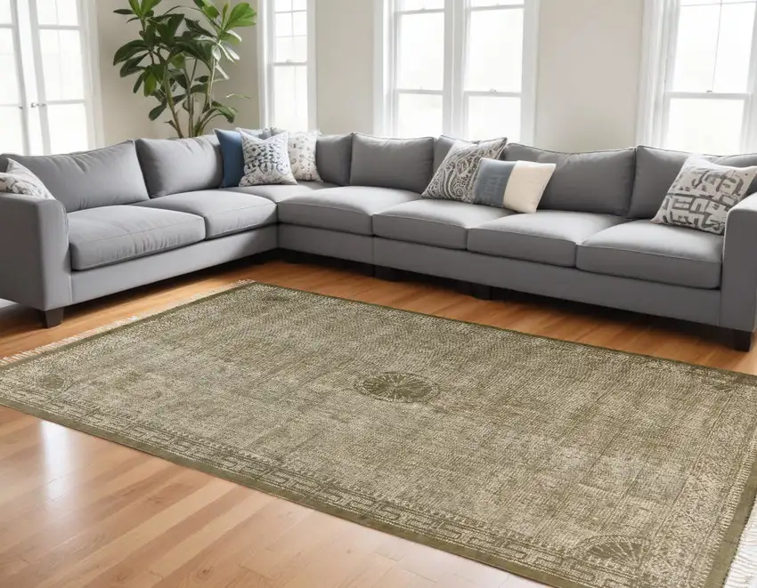 Putty Distressed Medallion Area Rug Photo 1