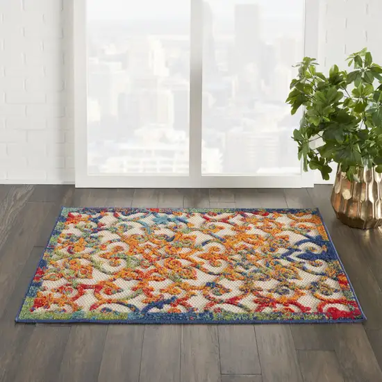 Ivory And Blue Indoor Outdoor Area Rug Photo 5
