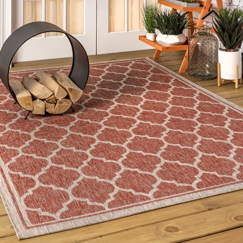 Red And Beige Geometric Indoor Outdoor Area Rug Photo 5