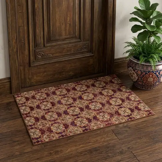 Red And Gold Oriental Area Rug Photo 1