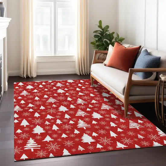 Red And Ivory Botanical Leaves Washable Indoor Outdoor Area Rug Photo 7