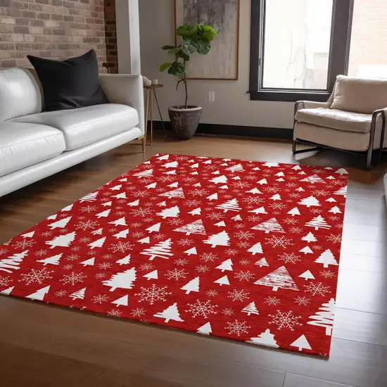 Red And Ivory Botanical Leaves Washable Indoor Outdoor Area Rug Photo 6