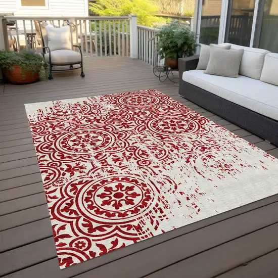 Red And Ivory Medallion Washable Indoor Outdoor Area Rug Photo 9