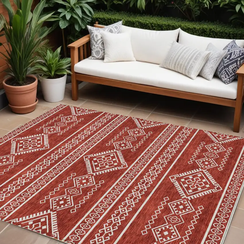 Red And Ivory Southwestern Washable Indoor Outdoor Area Rug Photo 1