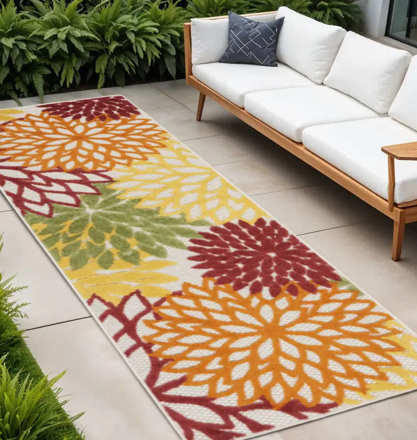 8' Red And Ivory Indoor Outdoor Runner Rug Photo 2