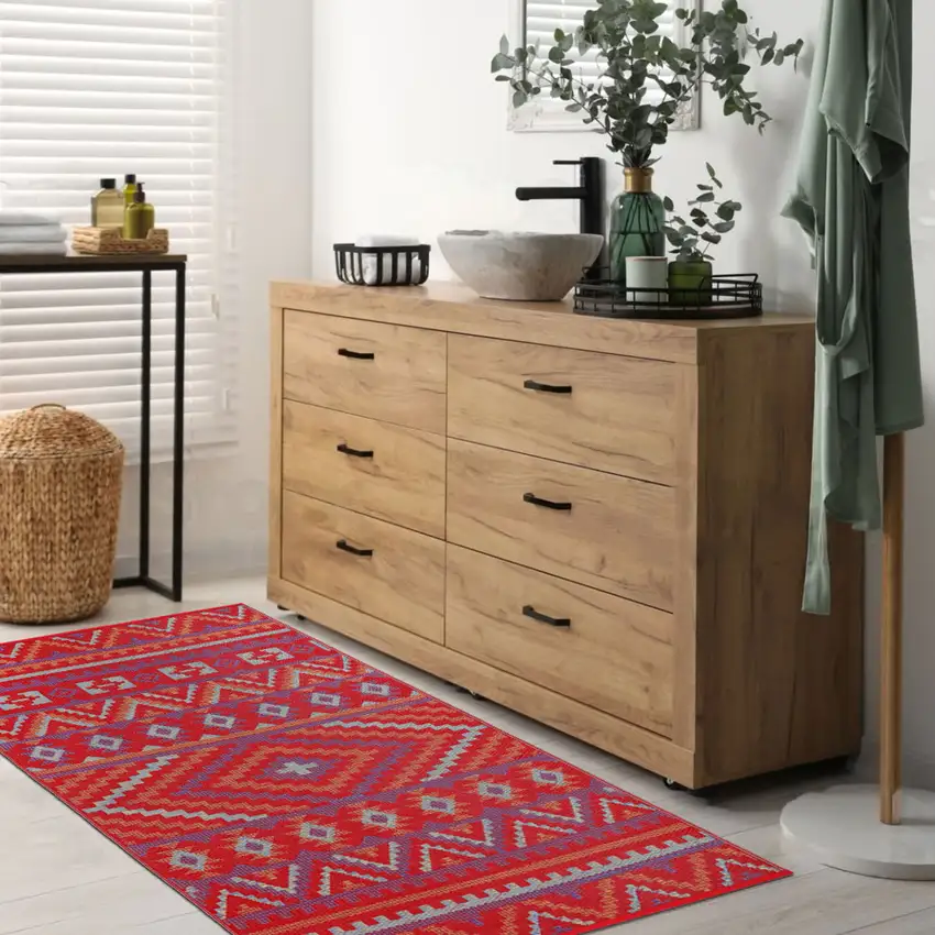 Red Geometric Indoor Outdoor Area Rug Photo 6