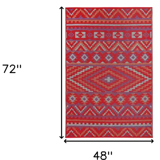 Red Geometric Indoor Outdoor Area Rug Photo 3