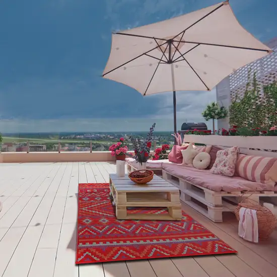 Red Geometric Indoor Outdoor Area Rug Photo 6