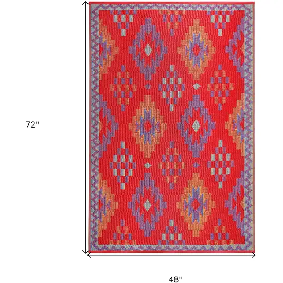 Red Geometric Indoor Outdoor Area Rug Photo 3