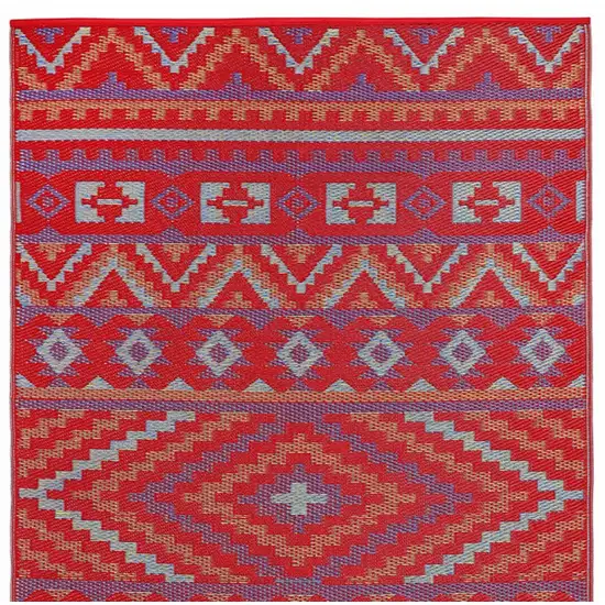 Red Geometric Machine Braided Distressed Area Rug With UV Protection Photo 4