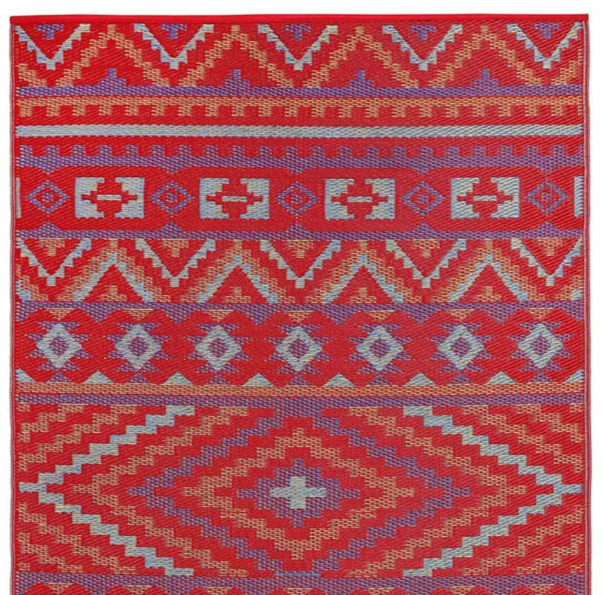 Red Geometric Machine Braided Distressed Area Rug With UV Protection Photo 4