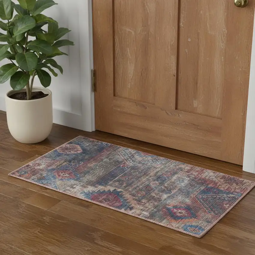 Red Geometric Power Loom Worn Faded Area Rug Photo 1