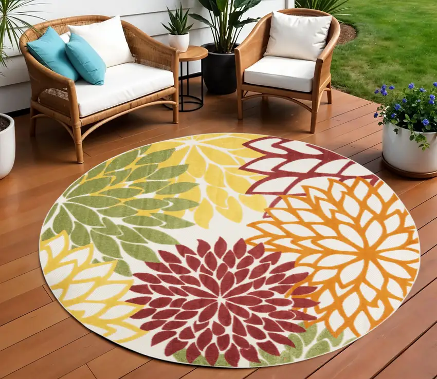 Red And Ivory Indoor Outdoor Area Rug Photo 2