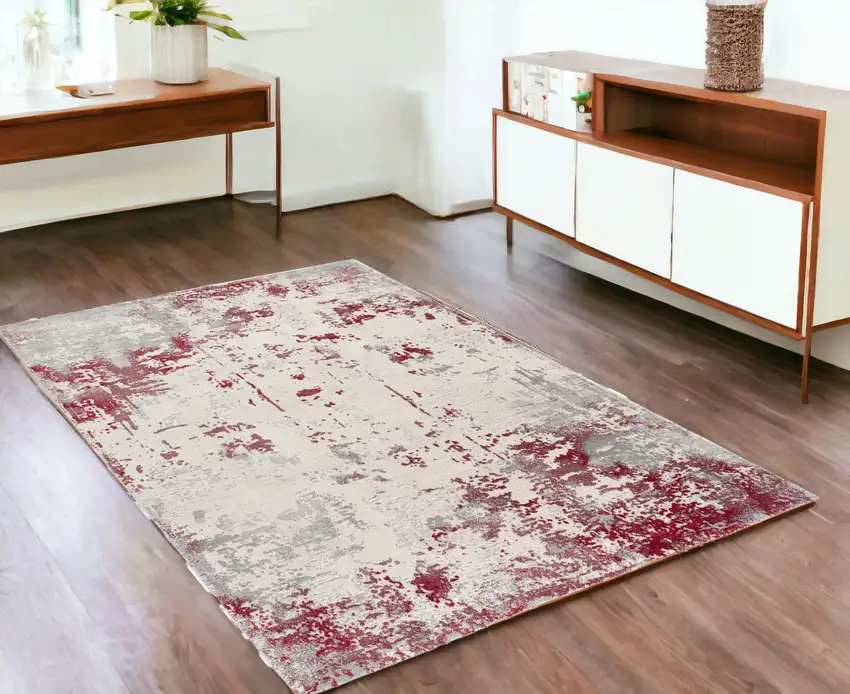 Red Abstract Dhurrie Area Rug Photo 1