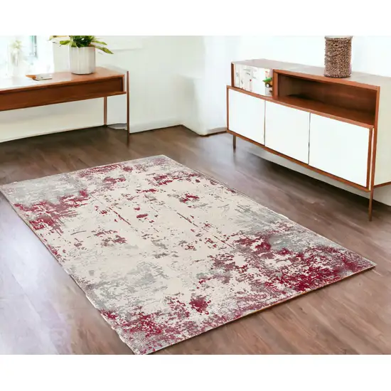 Red Abstract Dhurrie Area Rug Photo 1