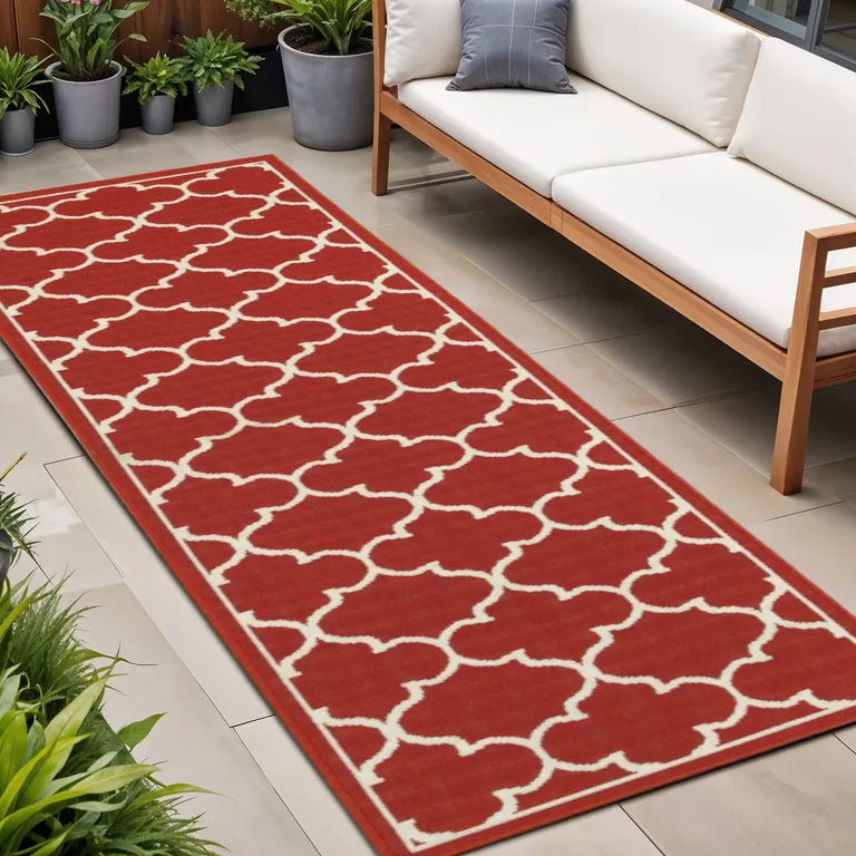 Red and Ivory Trellis Indoor Outdoor Runner Rug Photo 5