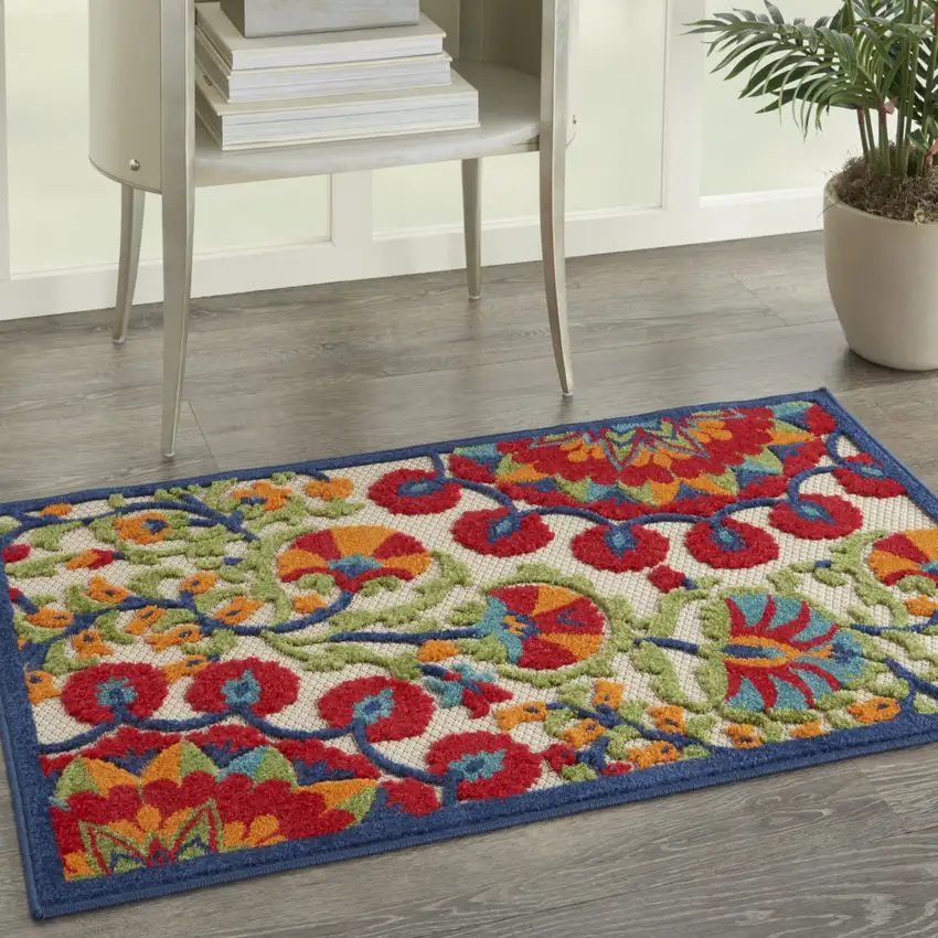 Red And Ivory Floral Indoor Outdoor Area Rug Photo 4
