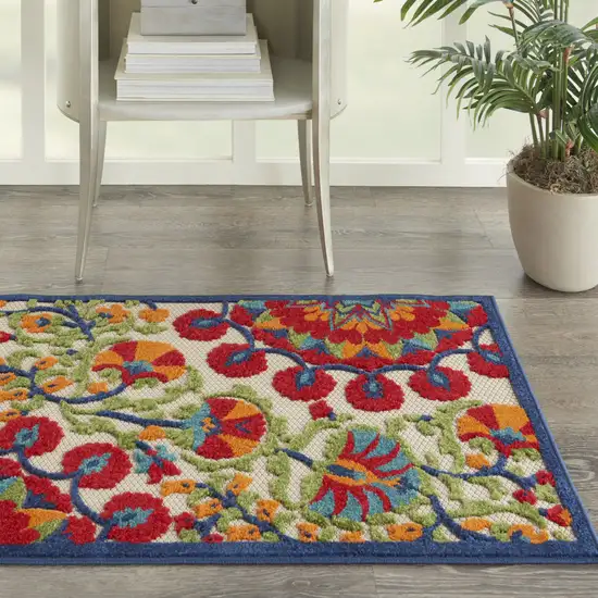 Red And Ivory Floral Indoor Outdoor Area Rug Photo 4