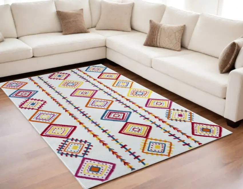 Red and White Diamonds Array Area Rug Photo 1