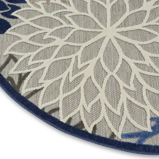 5' Blue And Gray Round Indoor Outdoor Area Rug Photo 9