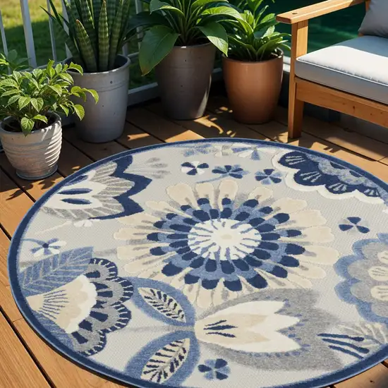 4' Ivory Blue And Gray Round Floral Indoor Outdoor Area Rug Photo 1