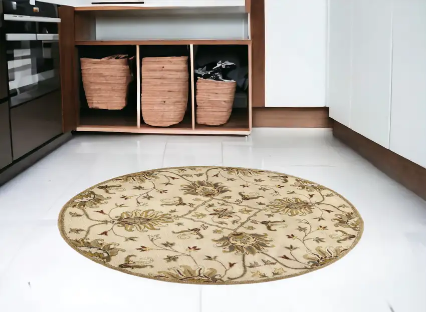 Champagne Floral Vine Wool Indoor Area Rug Photo 2