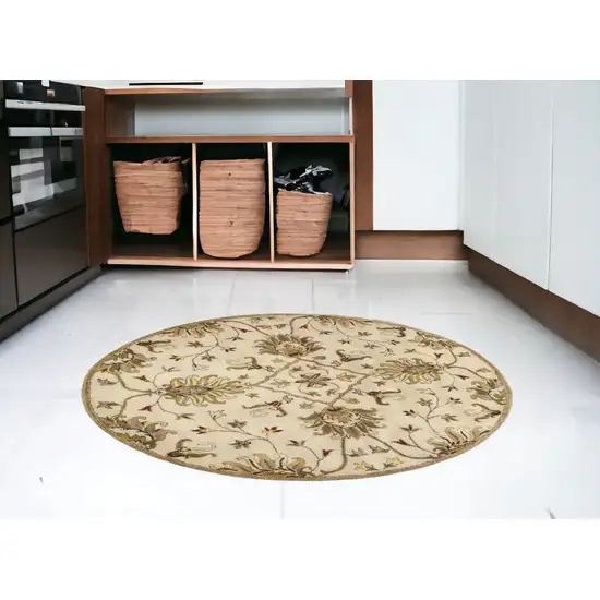 Champagne Floral Vine Wool Indoor Area Rug Photo 2