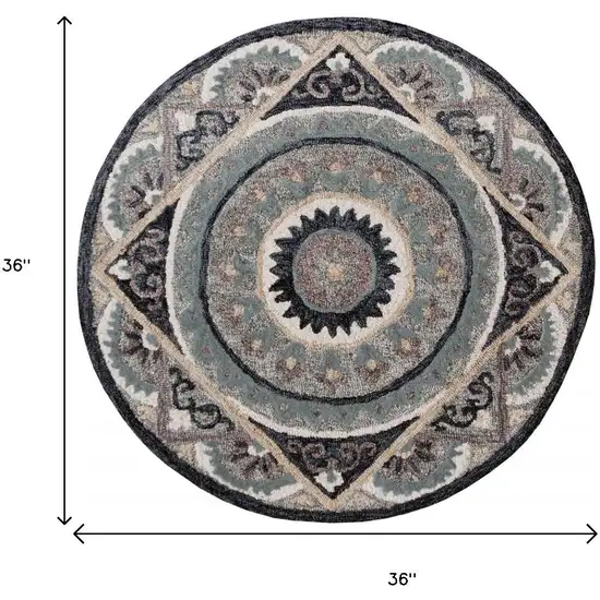 Gray Geometric Medallion Area Rug Photo 9