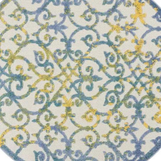 5' Ivory And Blue Round Indoor Outdoor Area Rug Photo 4