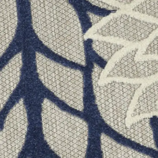 5' Ivory And Blue Round Indoor Outdoor Area Rug Photo 9